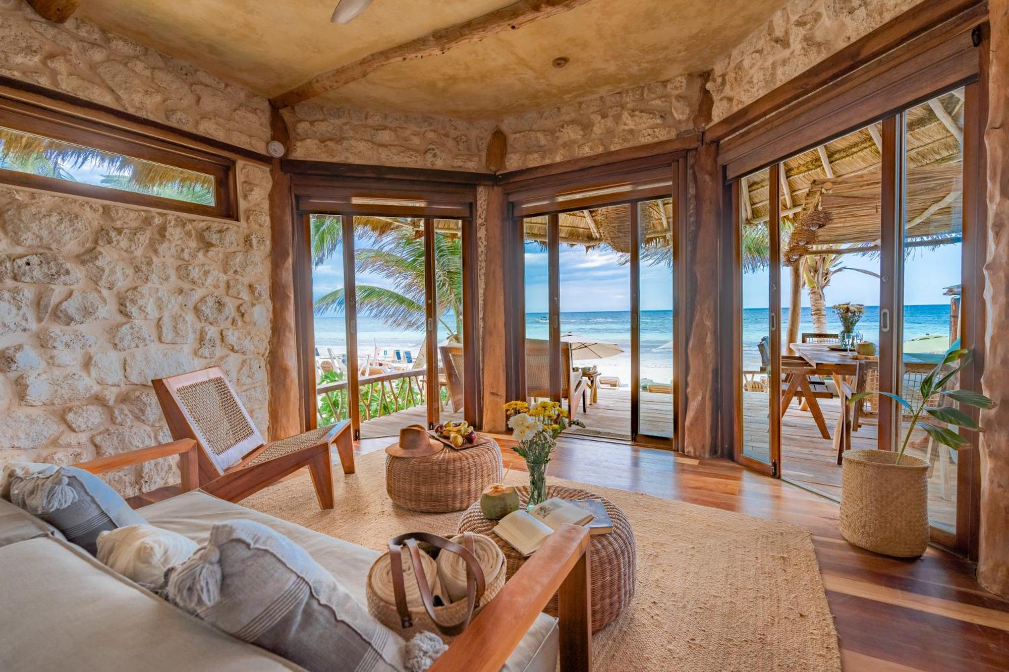 Villa Fronte Spiaggia